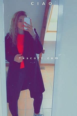 Escort Girl Amiens. Find a beautiful escort girl in Amiens!